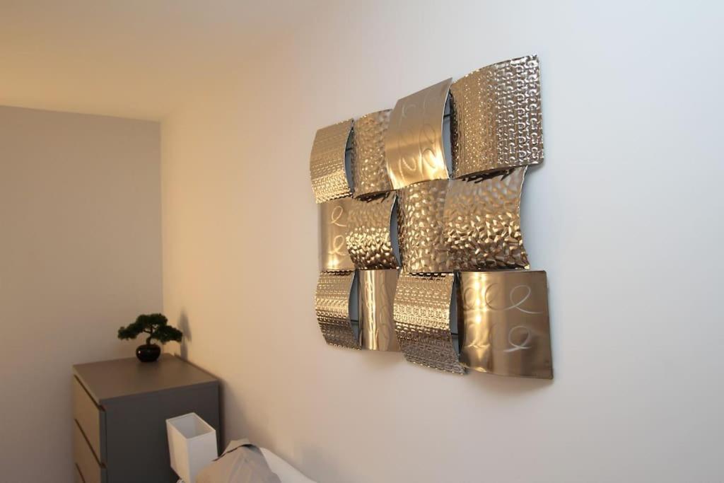 Lovely One Bed Apartment-Near All Transport-Village-Freeparking London Kültér fotó